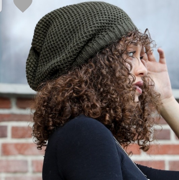 Knit slouchy beanie hat - Picture 8 of 8